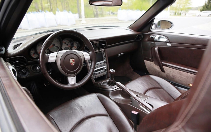 Porsche 911 cena 219000 przebieg: 39800, rok produkcji 2005 z Olsztyn małe 211